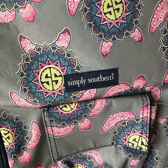 Simply Southern Cross Body - Picture 2 of 3